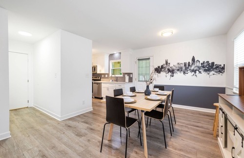Matthews Casa | 3BR Matthews Home*EV Charger*Dog Friendly