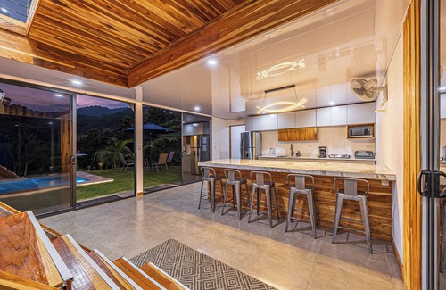 Puerto Carrillo Villa | 3BR - Mountain view - Amazing Pool - 5min Beach - Daily Monkeys