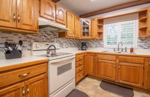 Conway Casa | Family-Ready 3BR Near Airport Pets Welcome