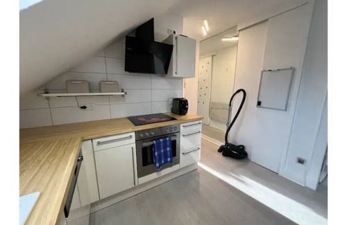 Reppenhagen Casa | 3BR penthouse apt on the beach with sea view & balcony