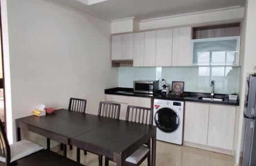 Cikini Apartamento | 3BR, PRIVATE LIFT, Central Jakarta, BIG POOL.