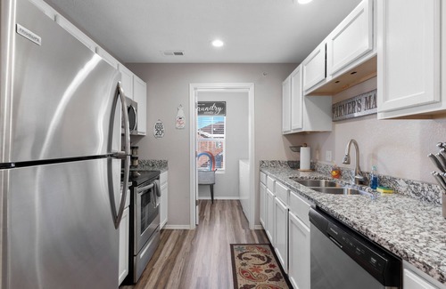 Branson Condominio | 3BR Retreat by SDC, 76 Strip & Thunder Ridge Arena