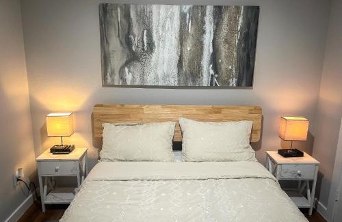 Northeast Houston Casa | 3BR Retreat Near Downtown - Airport - NRG Stadium