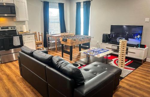 Northeast Houston Casa | 3BR Retreat Near Downtown - Airport - NRG Stadium