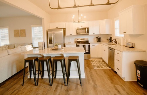Dahlonega Casa | 3BR Roper Ln Retreat- close to everything!