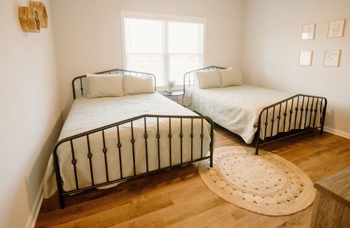 Dahlonega Casa | 3BR Roper Ln Retreat- close to everything!