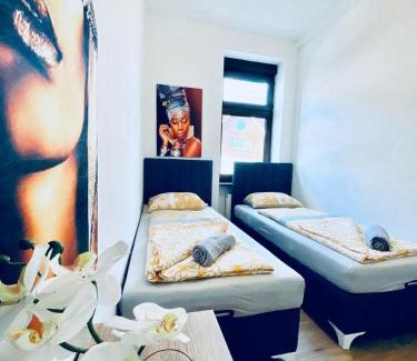 Grinzing Apartamento | 3BR Shared Apt, Ideal up to 6P, 15-Min to Stammersdorf