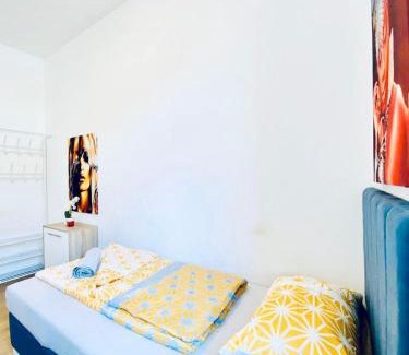Grinzing Apartamento | 3BR Shared Apt, Ideal up to 6P, 15-Min to Stammersdorf