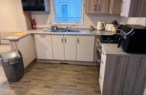 Skegness Casa | 3BR-Sleeps6-Parking-Pool-NearBeach&Skegness