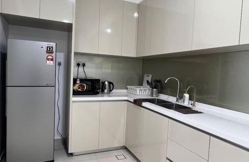 Taman Bukit Mewah Apartamento | 3BR-Sora-Paradigm Residence by Guesthouse-8-9Pax