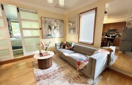 Ampere Casa | 3BR Spiral staircase Loft