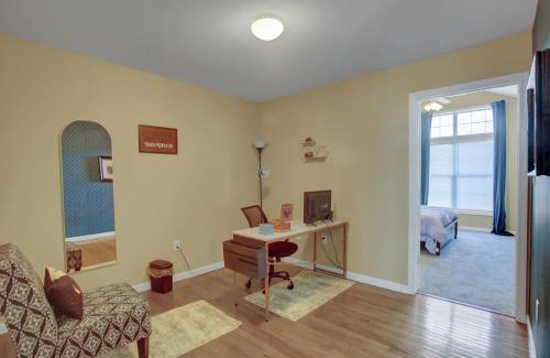 Chambersburg Casa | 3BR Townhouse with Netflix & Grill Near Trails