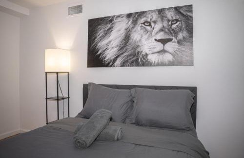 Hoboken Casa | 3BR Townhouse with Private Rooftop