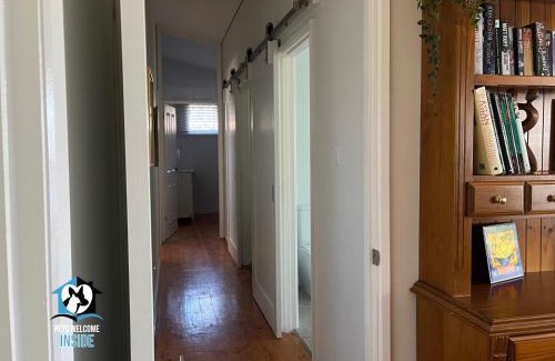 Port Elliot Casa | 3BR Updated Coastal Beach House in Funky Port Elliot