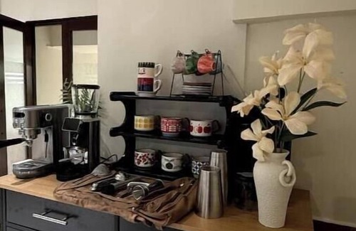 Van Mieu Apartamento | 3BR3BA FreeLaudry-Gym-Desk-CoffeBar-2'to Train St.