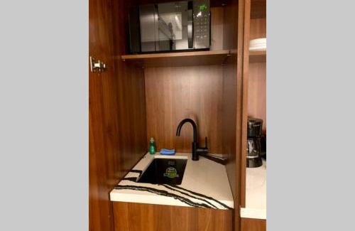 North Oakland Apartamento | 3E-Cozy! Micro apartment! in Oakland, sleeps 1