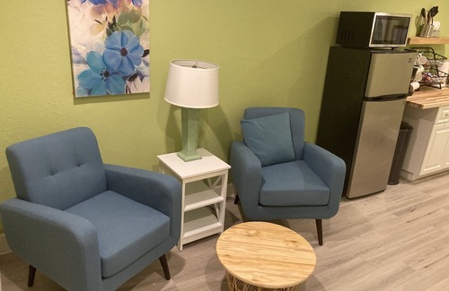 Ozona Apartamento | 3Gulls Inn Ozona2-Boutique Hotel-SwimSpa-King Suite-Pets Stay Free-Dtntwn Ozona