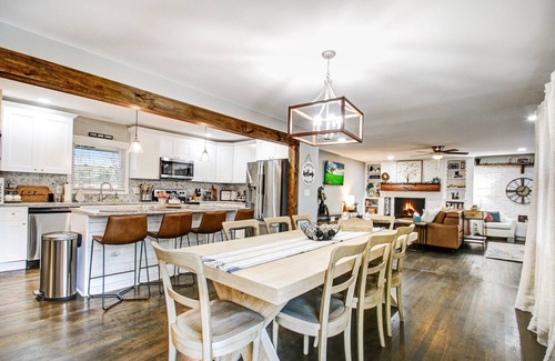 Smyrna Casa | 3mi frm the Braves Stadium. EV charger, close to EVERYTHING!