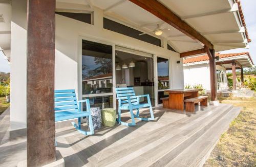 Las Escobas del Venado Villa | 3min walk to the Beach 2BR Villa 20 at Playa Venao