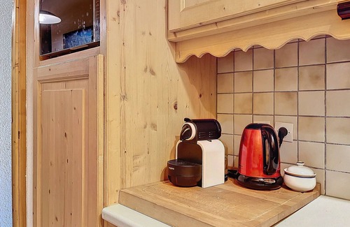 Meribel-Mottaret Apartamento | Apartamento 3P a pie de pistas con balcón y chimenea