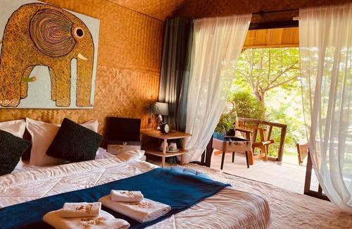 Mae Wang Cama Y Desayuno | 3pok resort Maewang jinxing