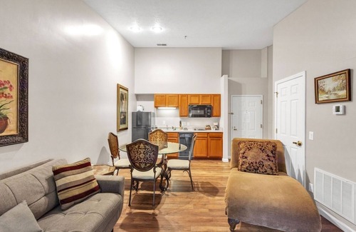 Nashville Condominio | 3rd Floor Back Side Penthouse Suite - 307 by Grand Wood Suites
