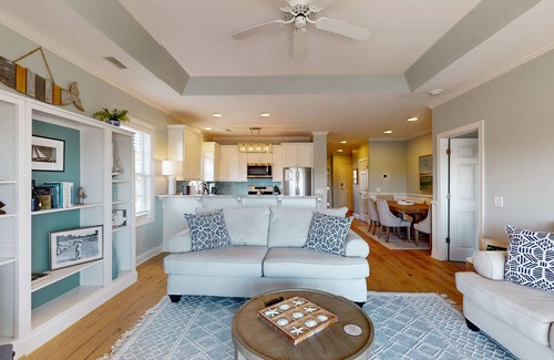 St. James Condominio | 3rd-floor condo with marina & Intercoastal Waterway views, porch, W/D, & AC