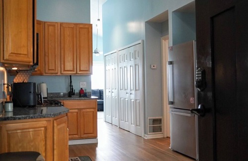 Geneva-on-the-Lake Condominio | 3rd Floor Lakeview 2-Bedroom Penthouse in Geneva U6