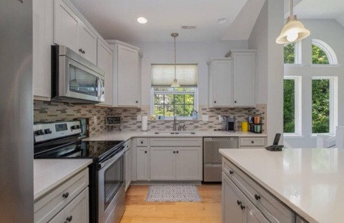 Sherrills Ford Casa | "3X THE FUN" at Lytton's Hideaway! Pet friendly! Sleeps up to 14! Boat Rental!