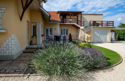Gyula Apartamento | 4 Évszak Apartman