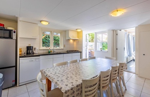 Aagtekerke Casa | 4-10 persons holiday home in Aagtekerke