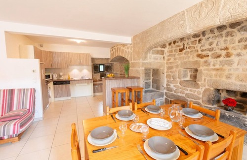 Albaret-le-Comtal Casa | LZG041B - Gîtes de France 3 épis 4/6 pers à Albare
