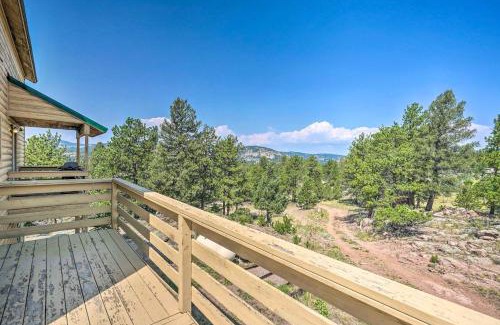 Florissant Casa | 4 Acres and Mtn Views Cabin with Deck in Florissant