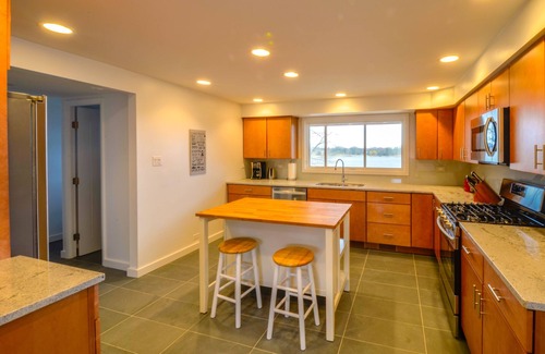 Ingleside Casa | 4 acres de lago privado - Fox Chain Of Lakes - 1 hora de Chicago