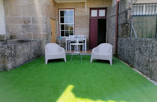 Oliveira do Castelo Apartamento | 4-As 1 dormitorio R / C Apartamento con terraza