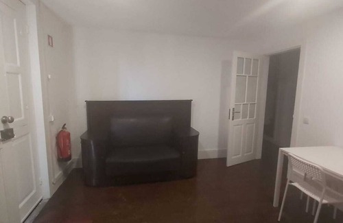Guimaraes Apartamento | 4-AS 3-bedroom house