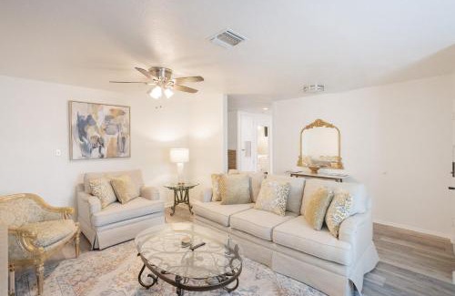 Leon Valley Casa | 4-BD 3-FullBA SAMedical Cen,Riverwalk,Fiesta,Rodeo