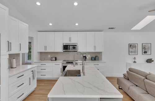 Coral Springs Casa | 4 BD PARADISE IN SUNNY FL WITH PRIVATE POOL.