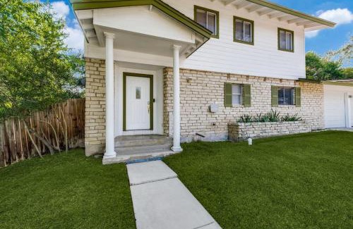 North San Antonio - SAT Casa | 4 Bdrms Heated Pool, Hot Tub, 10 Minutes to Downtown