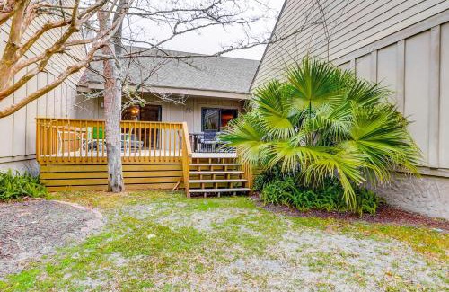 Palmetto Dunes Apartamento | 4 Bed 2 Bath Apartment in Queens Grant Villas