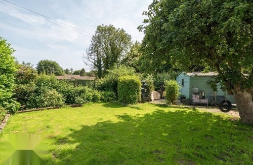 Dorchester Casa | 4 Bed-2 Bath-sleeps 8-large Garden-pet Friendly