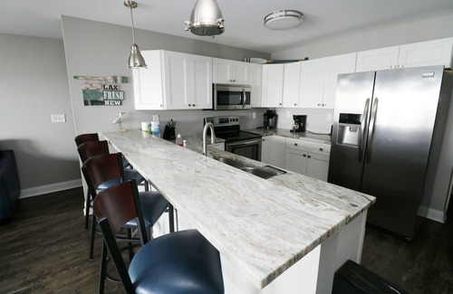 Put-in-Bay Condominio | 4 Bed / 3 Bath - 1 Mile to Downtown, Perfect for your Island Getaway