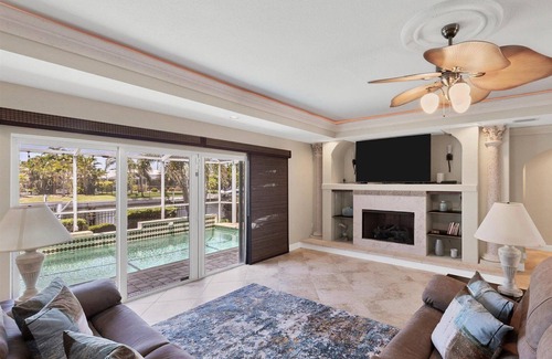 Charlotte Harbor Villa | 4 Bed 3 Baths Villa in Charlotte Harbor Area #945