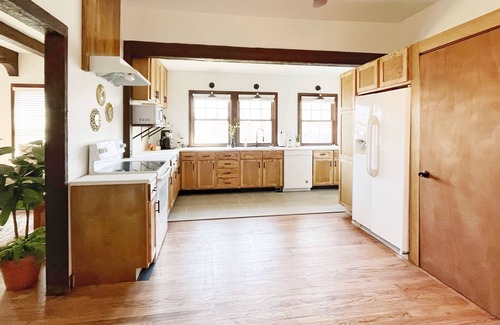 Parkville Casa | 4 Bed/4 Bath Historic Downtown Parkville Home