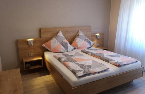 Kaimt Cama Y Desayuno | Apartamento de 4 camas, Am Rosenkreuz - Schier, Appart-Pension