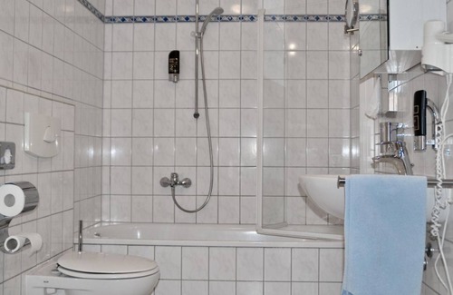 Boos Cama Y Desayuno | Apartamento de 4 camas - Gasthof Zur Quelle