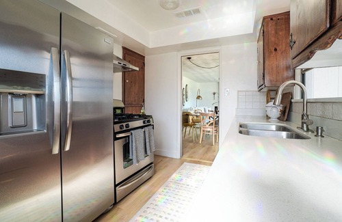 Del Rey Casa | 4-bed designer family-friendly home with large yards & theater room near beaches