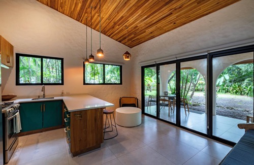 Ostional Casa | 4 Bed Designer Home, 4 Min to Beach