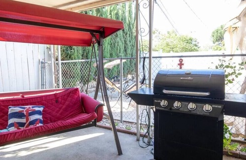 Riverside Casa | 4 Bed Home with Pool, Bar Area and Gym equipment