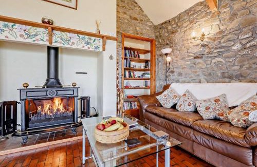 Llanon Casa | 4 Bed in Aberaeron 92072